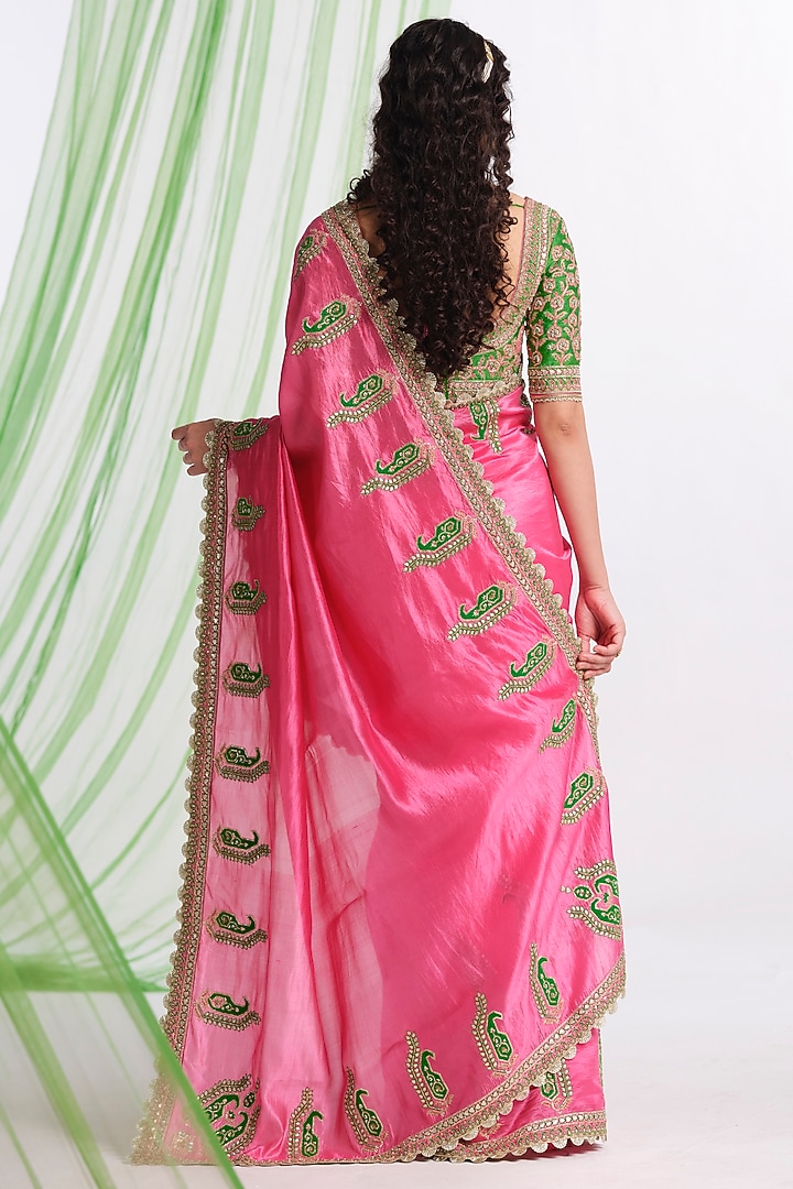 Pink Silk Thread Work Reception Saree Set by Almaari by Pooja Patel at Pernia's Pop Up Shop
