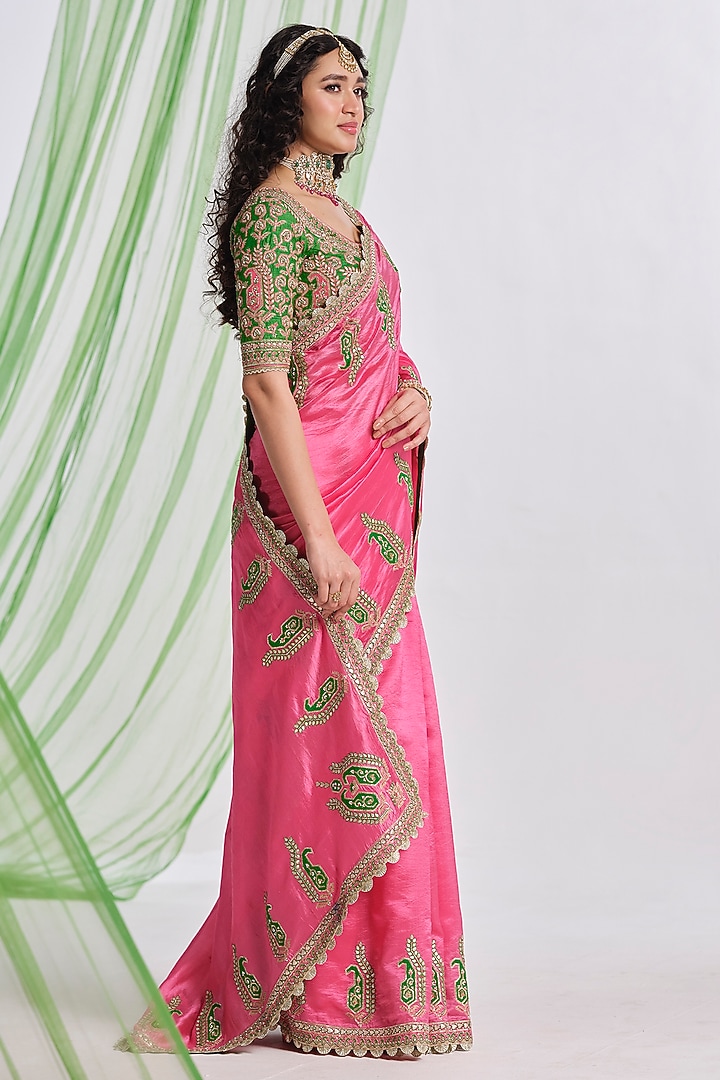 Pink Silk Thread Work Reception Saree Set by Almaari by Pooja Patel at Pernia's Pop Up Shop