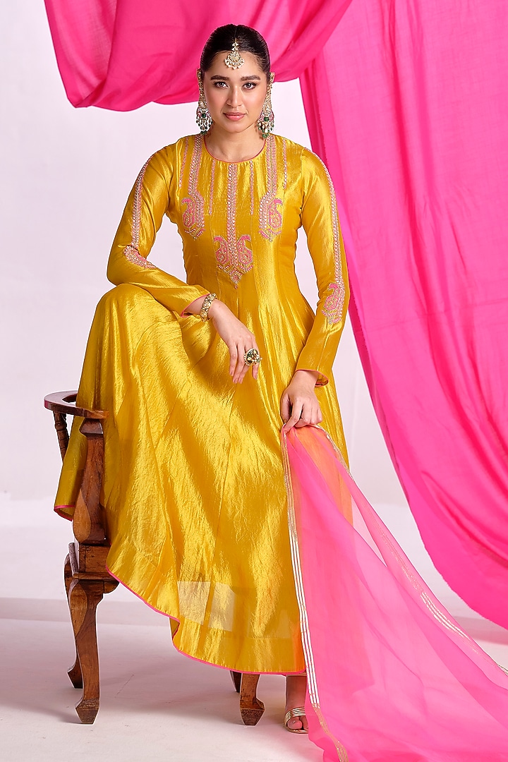 Yellow Silk Aari Work Party Wear Anarkali Set by Almaari by Pooja Patel at Pernia's Pop Up Shop