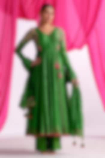 Green Silk Aari Work Wedding Anarkali Set by Almaari by Pooja Patel at Pernia's Pop Up Shop
