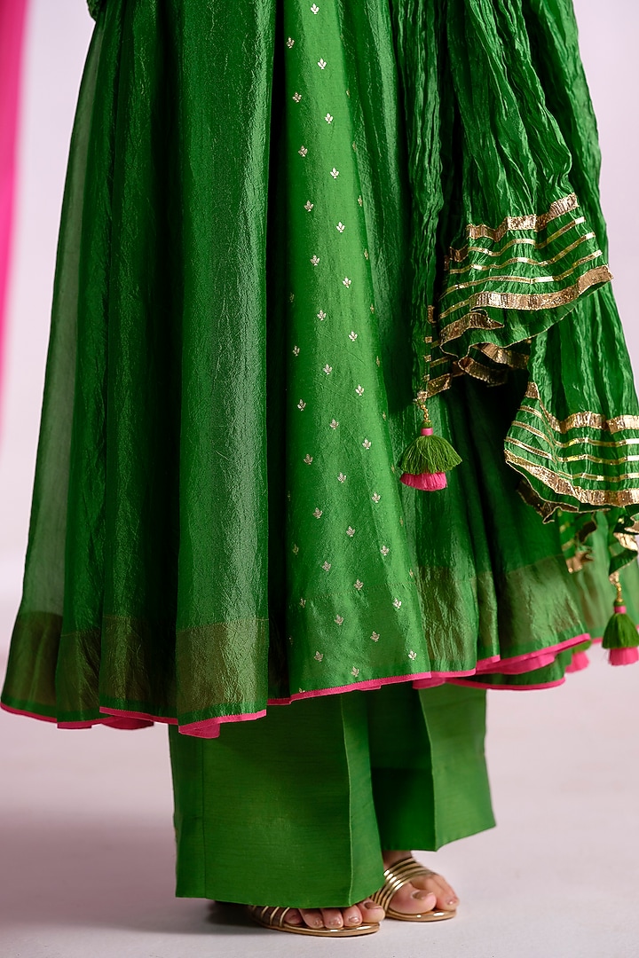 Green Silk Aari Work Wedding Anarkali Set by Almaari by Pooja Patel at Pernia's Pop Up Shop