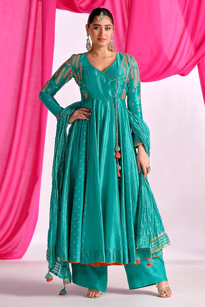 Green Silk Aari Work Wedding Anarkali Set by Almaari by Pooja Patel at Pernia's Pop Up Shop