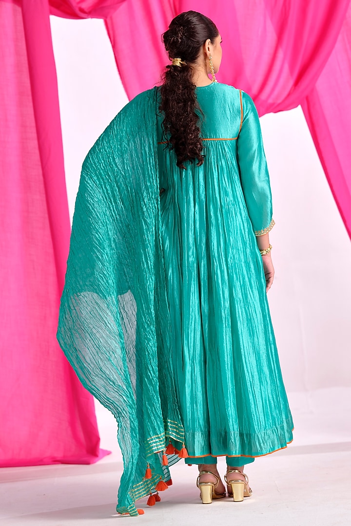 Green Silk Aari Work Wedding Anarkali Set by Almaari by Pooja Patel at Pernia's Pop Up Shop