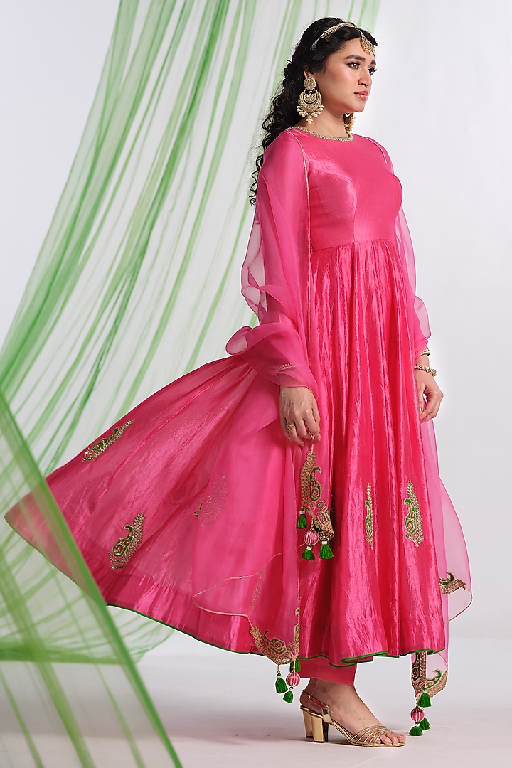 Pink Silk Aari Work Wedding Anarkali Set by Almaari by Pooja Patel at Pernia's Pop Up Shop