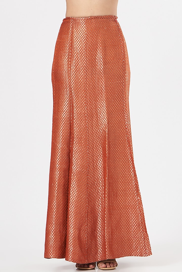 Orange Embroidered Bridal Saree Set by Ashima Leena at Pernia's Pop Up Shop