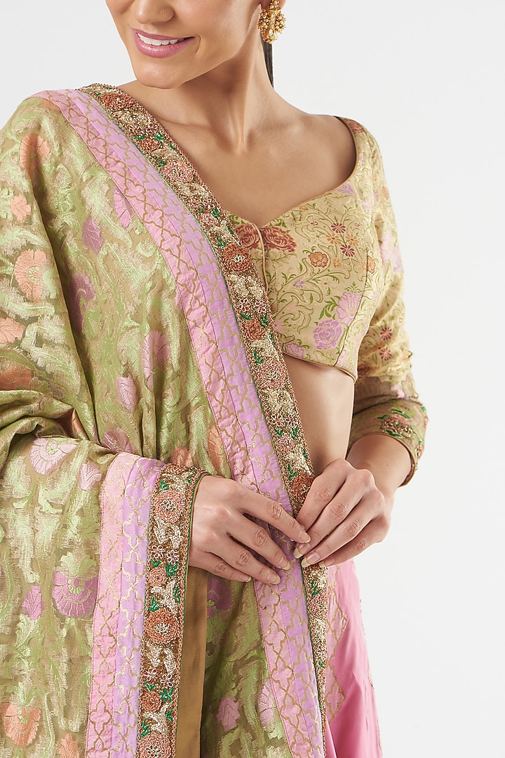 Pink Applique Embroidered Bridal Lehenga Set by Ashima Leena at Pernia's Pop Up Shop