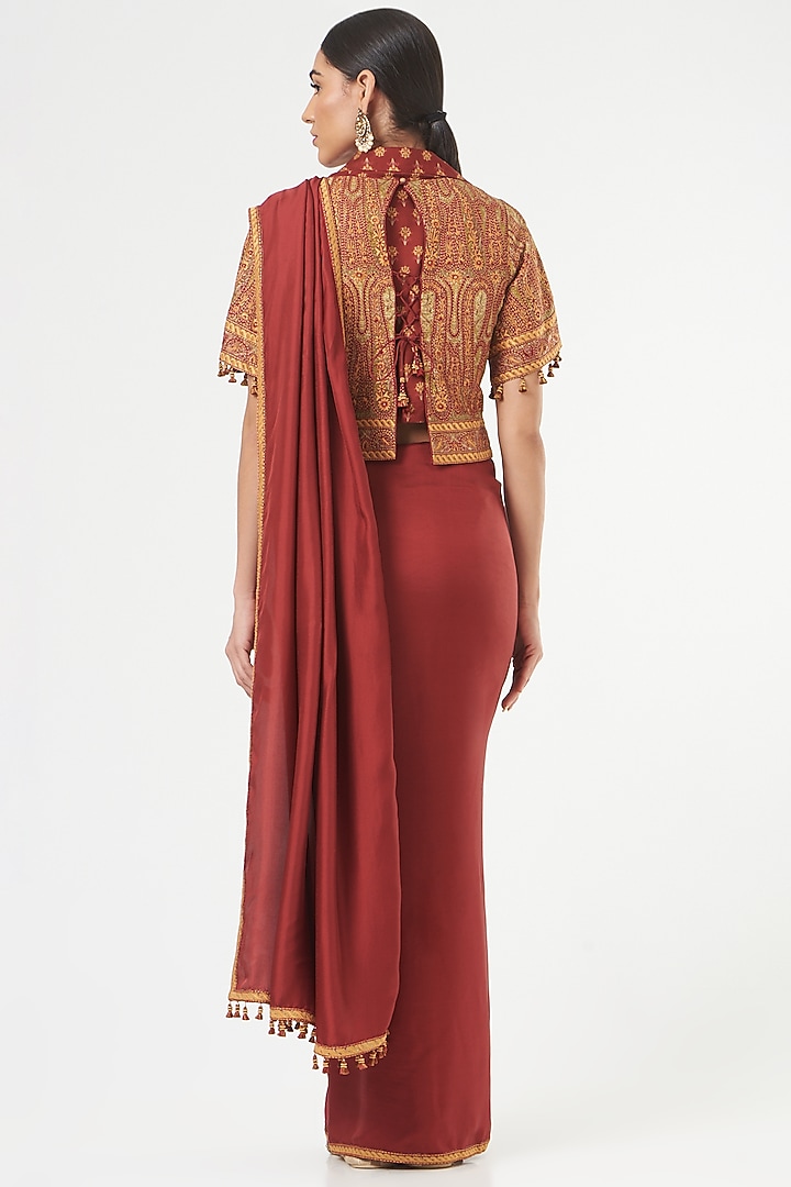 Maroon Embroidered Bridal Saree Set by Ashima Leena at Pernia's Pop Up Shop