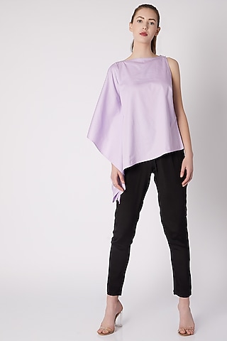 Black Pants With Zip & Button Closure by ALIGNE