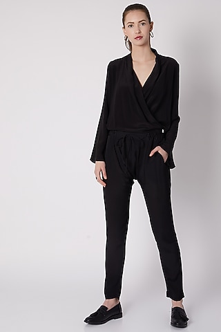 Black Viscose Crepe Pant by ALIGNE