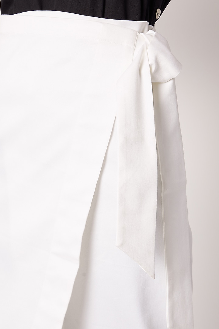 White Cotton Twill Wrap Skirt by ALIGNE at Pernia's Pop Up Shop