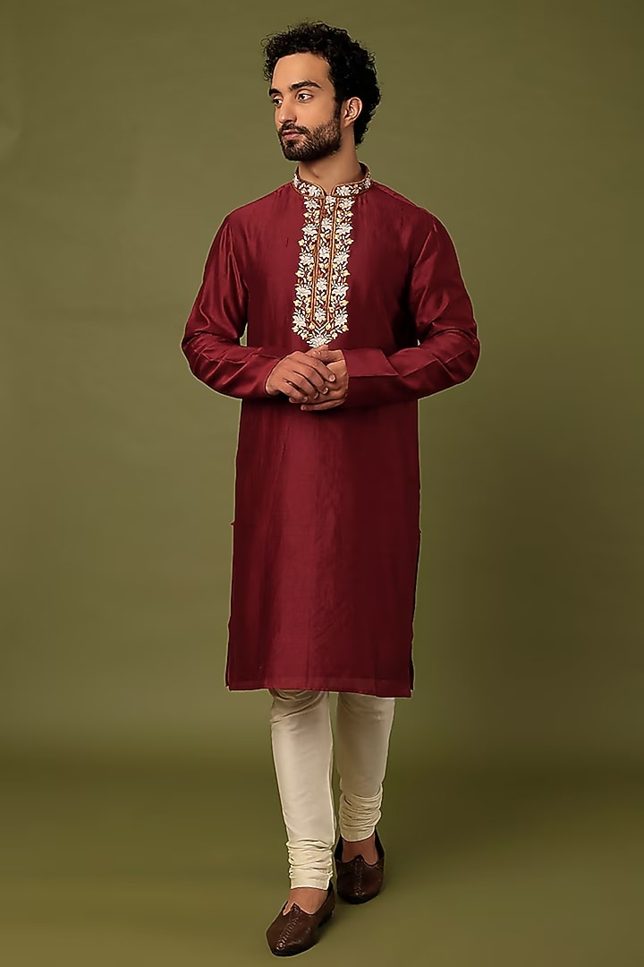 Maroon Chanderi Embroidered Kurta by ALOUKIK at Pernia's Pop Up Shop