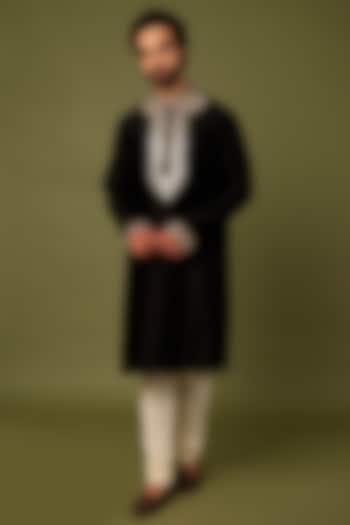 Black Pure Chanderi Embroidered Kurta by ALOUKIK at Pernia's Pop Up Shop