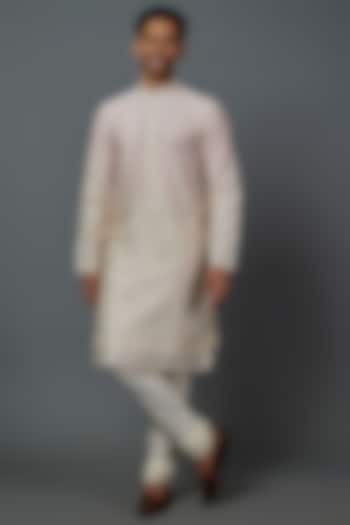 Off-White Silk Cotton & Spun Cotton Embroidered Kurta by ALOUKIK at Pernia's Pop Up Shop