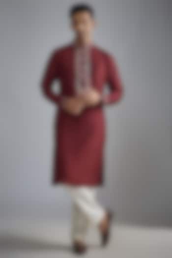 Maroon Tussar Machine Embroidered Kurta by ALOUKIK at Pernia's Pop Up Shop