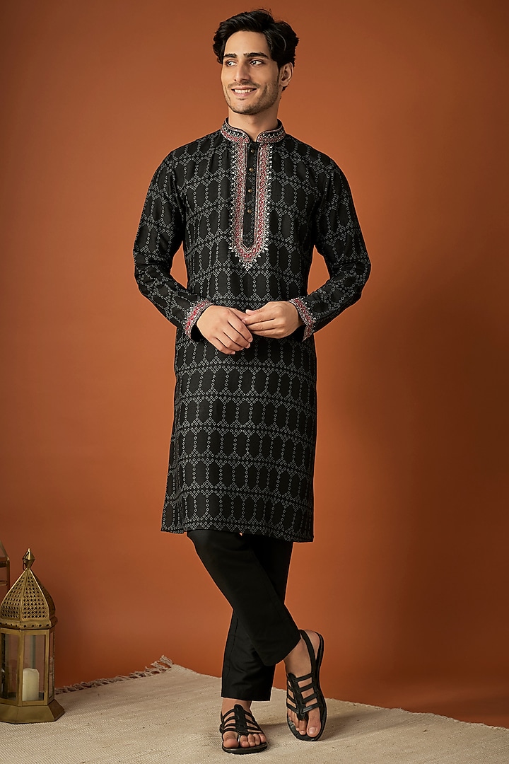 Black Tussar Printed & Embroidered Kurta Set by ALOUKIK at Pernia's Pop Up Shop