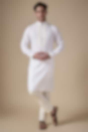 White Art Silk Machine & Hand Embroidered Kurta Set by ALOUKIK at Pernia's Pop Up Shop