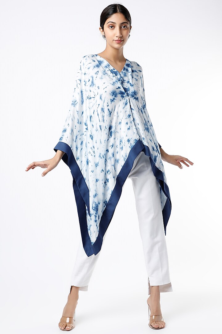 Indigo & White Tie-Dye Printed Short Kimono Top by Alpa & Reena
