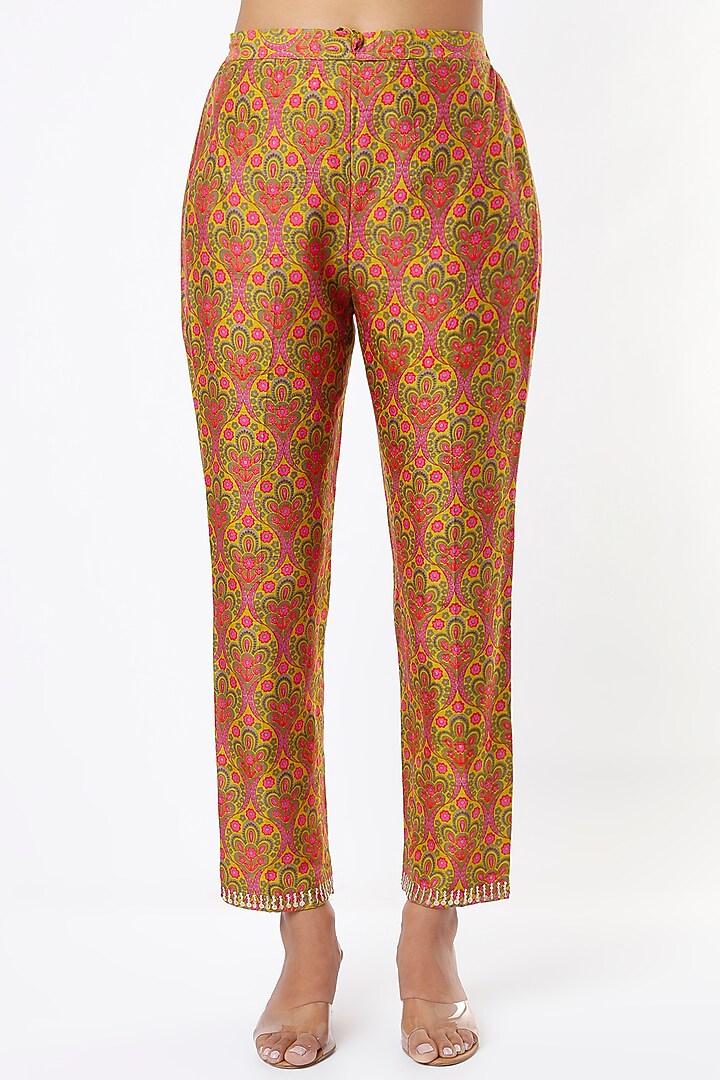 Yellow & Pink Printed Kurta Set by Alpa & Reena at Pernia's Pop Up Shop