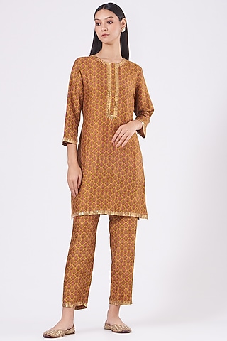 German Mustard Floral Printed Kurta Set by Alpa & Reena