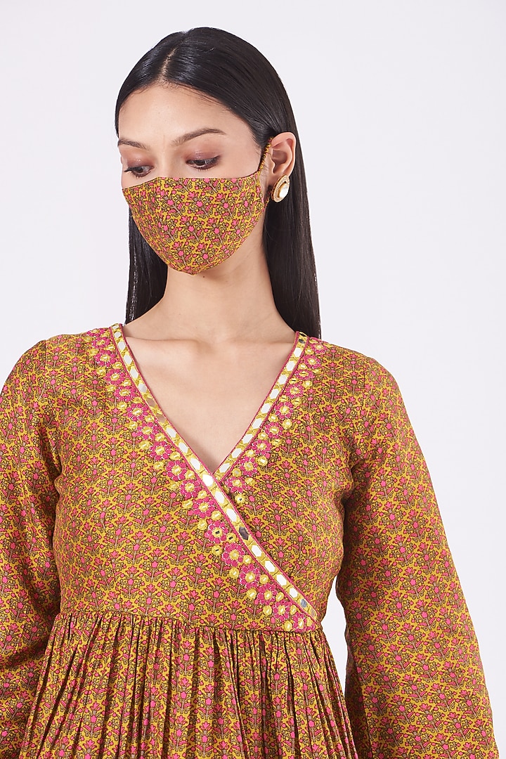 Fuchsia Embroidered Palazzo Pant Set by Alpa & Reena at Pernia's Pop Up Shop