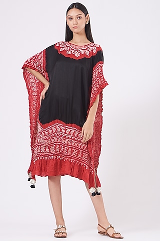 Cadmium Red & Black Printed Kaftan by Alpa & Reena