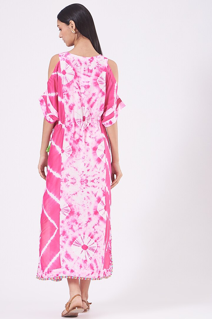White & Fuchsia Tie-Dyed Kaftan by Alpa & Reena at Pernia's Pop Up Shop