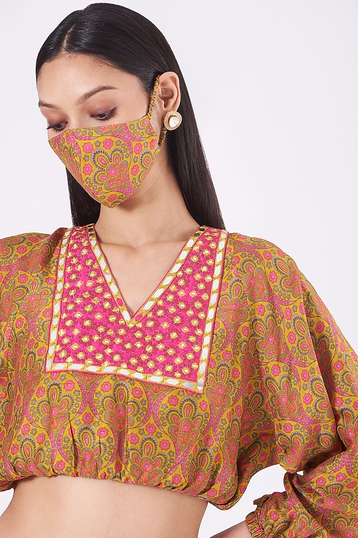 Fuchsia Silk Party Wear Sharara Set by Alpa & Reena at Pernia's Pop Up Shop