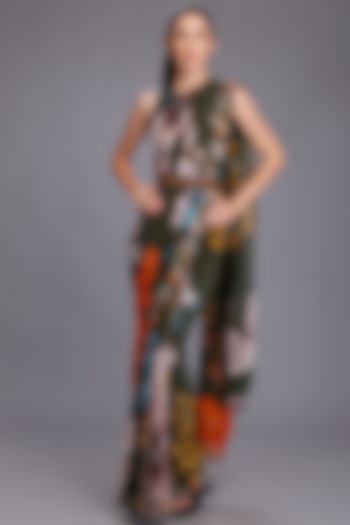 Green Natural Crepe Floral Printed & Embroidered Wedding Saree Set by Alpona Designs at Pernia's Pop Up Shop