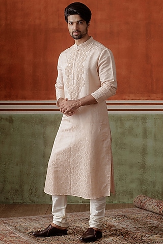 Pink Linen Silk Pearl Embroidered Kurta Set by ALLUR