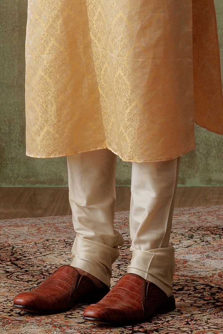 Mango Yellow Linen Silk Pearl Embroidered Kurta Set by ALLUR at Pernia's Pop Up Shop