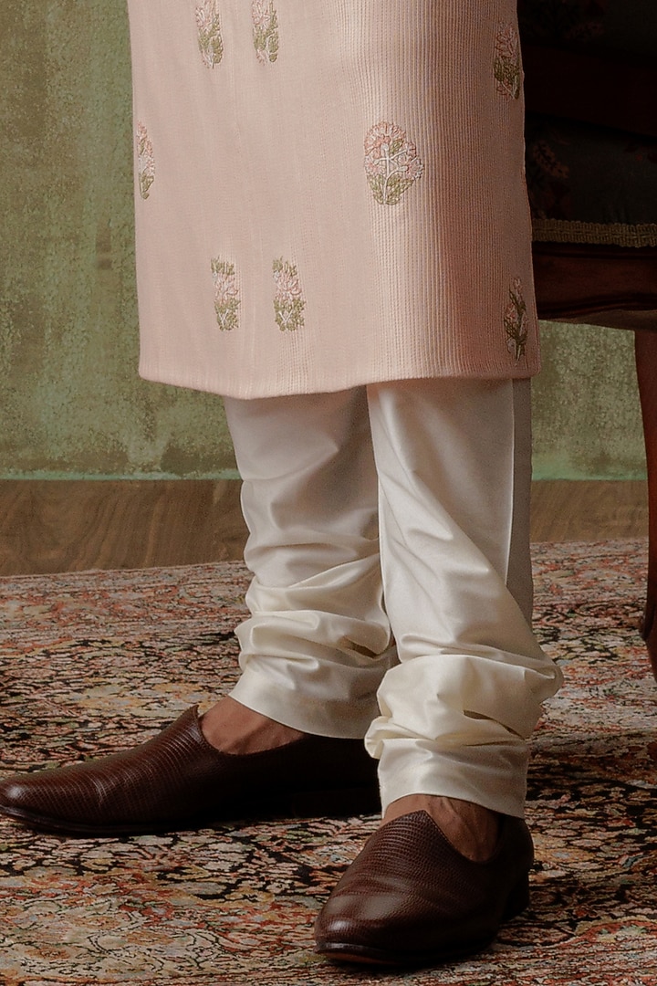 Light Pink Cotton Silk Kurta Set by ALLUR at Pernia's Pop Up Shop