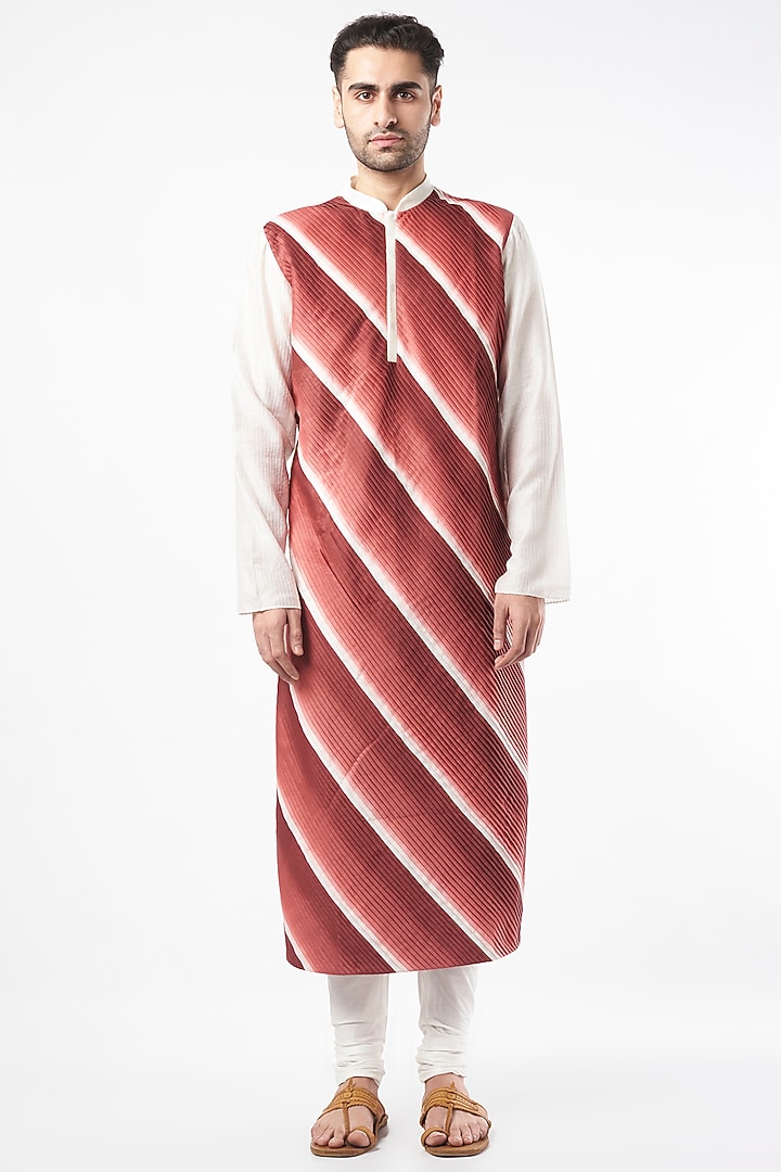 Cream Chanderi Straight Kurta Set by ALLUR at Pernia's Pop Up Shop