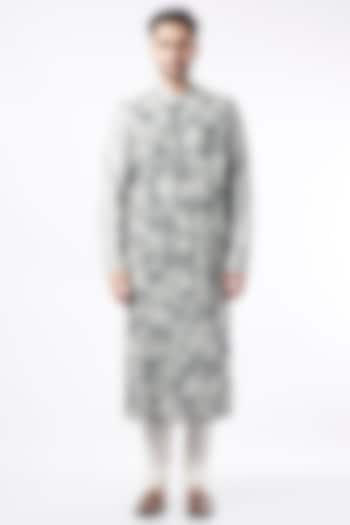 Steel Grey Embroidered Kurta Set by ALLUR at Pernia's Pop Up Shop