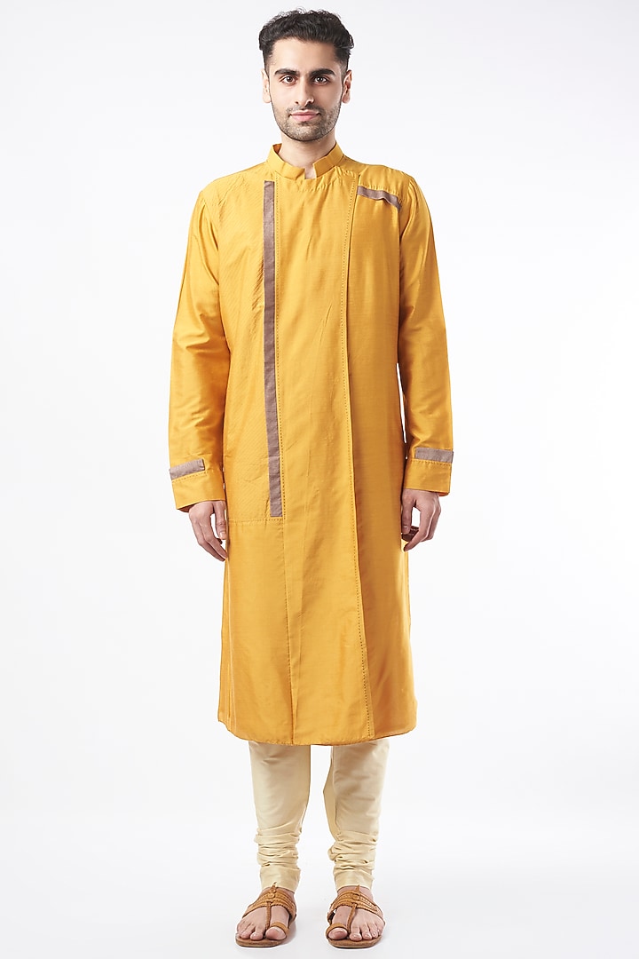 Mustard Embroidered Kurta Set by ALLUR at Pernia's Pop Up Shop