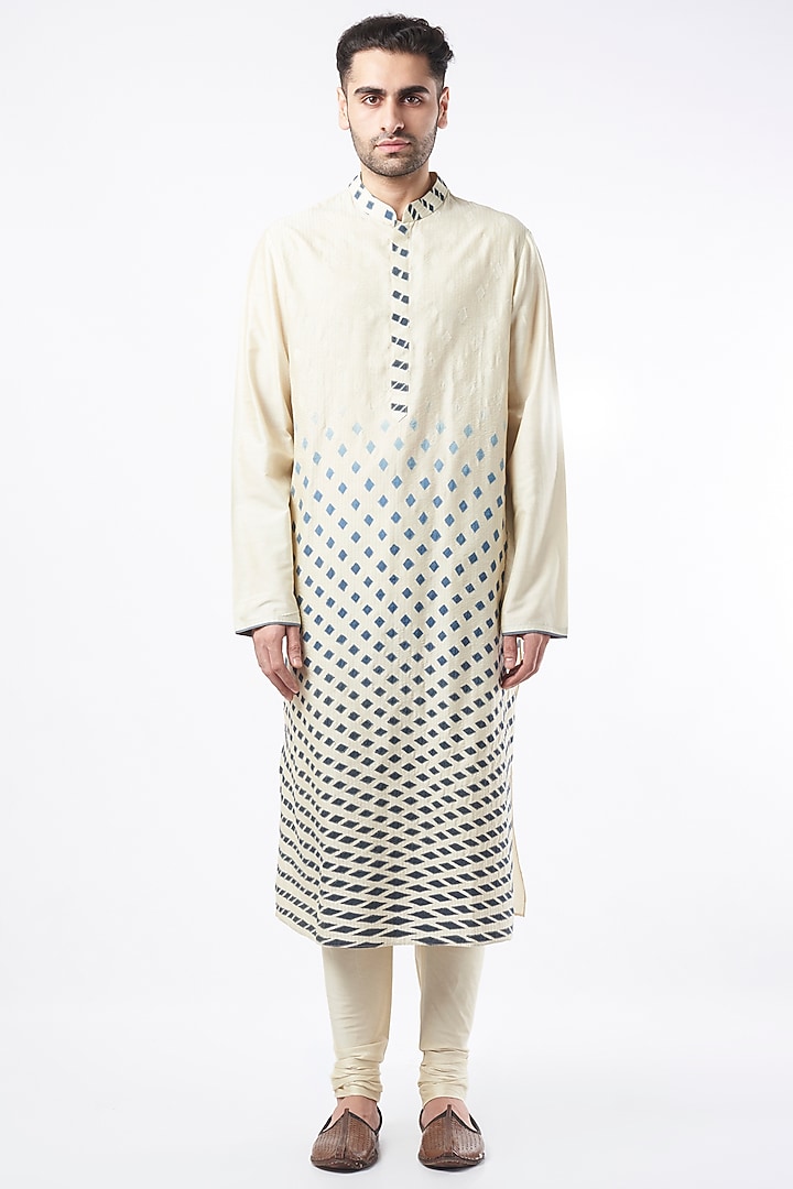 Cream Embroidered Shaded Kurta Set by ALLUR at Pernia's Pop Up Shop