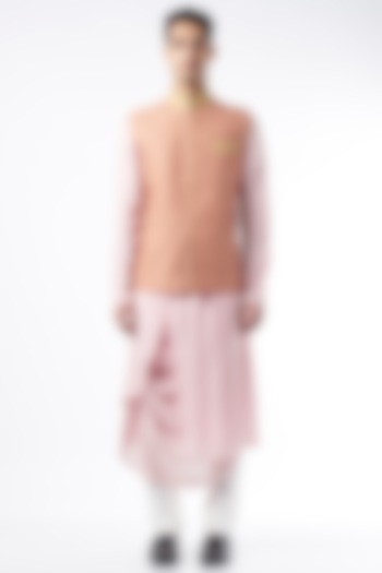 Maroon Embroidered Bundi Jacket With Kurta Set by ALLUR at Pernia's Pop Up Shop