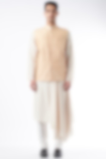 Peach Raw Silk Bundi Jacket With Kurta Set by ALLUR at Pernia's Pop Up Shop