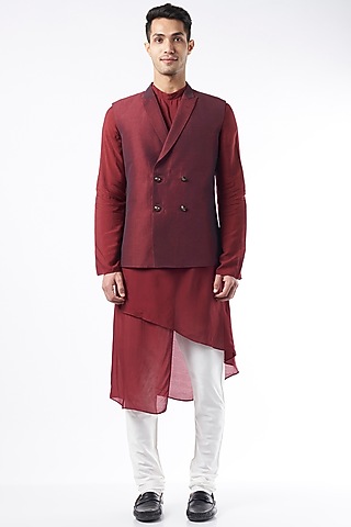 Maroon Raw Silk Bundi Jacket by ALLUR