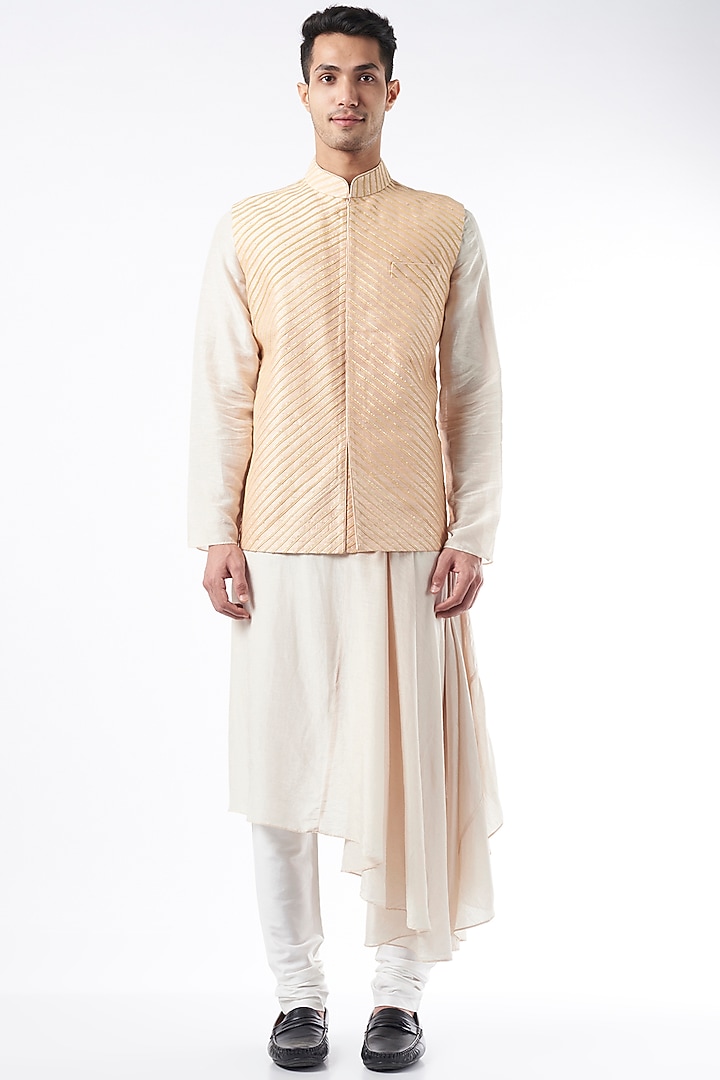 Peach Raw Silk Bundi Jacket by ALLUR at Pernia's Pop Up Shop