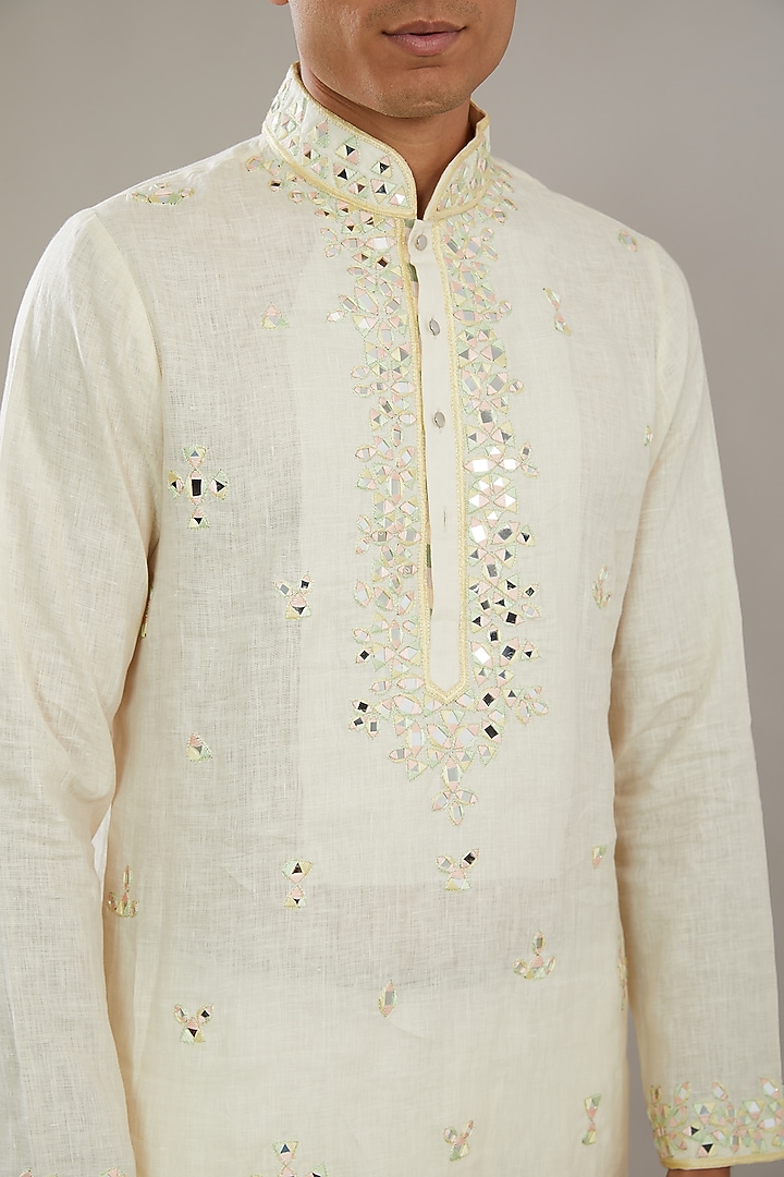 White Linen Embroidered Kurta Set by AL USTAAD at Pernia's Pop Up Shop