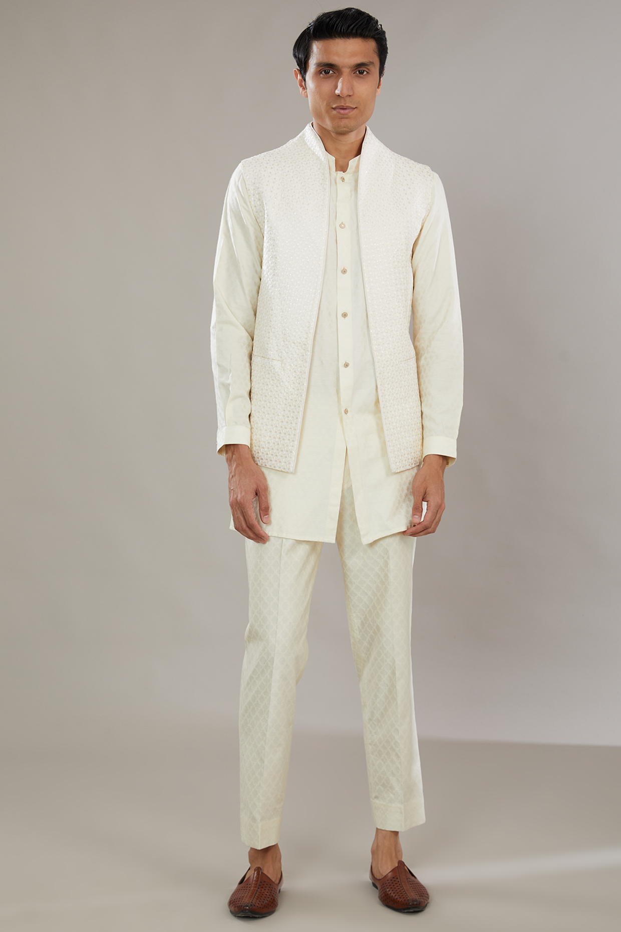White Raw Silk Embroidered Bundi Set by AL USTAAD at Pernia's Pop Up Shop