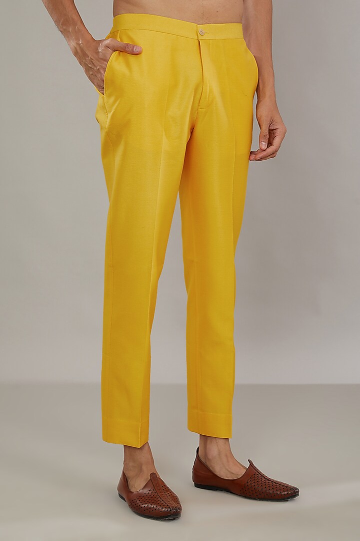 Yellow Cotton Silk Embroidered Kurta Set by AL USTAAD at Pernia's Pop Up Shop