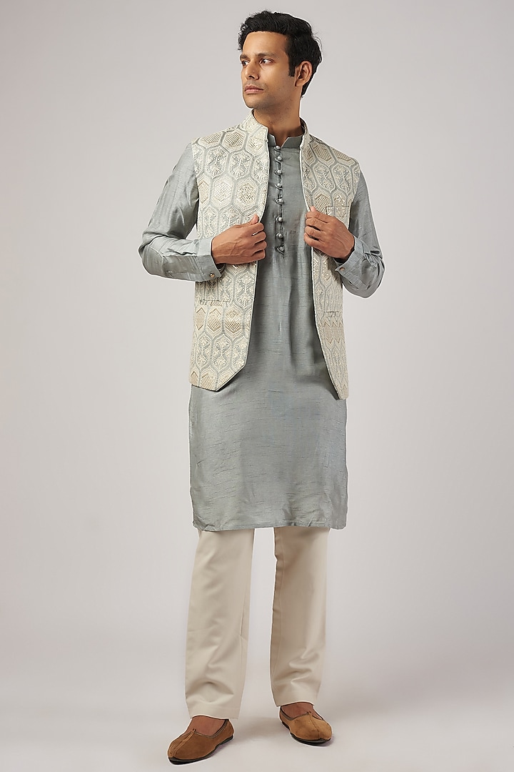 Grey Silk Embroidered Bundi Jacket Set by AL USTAAD