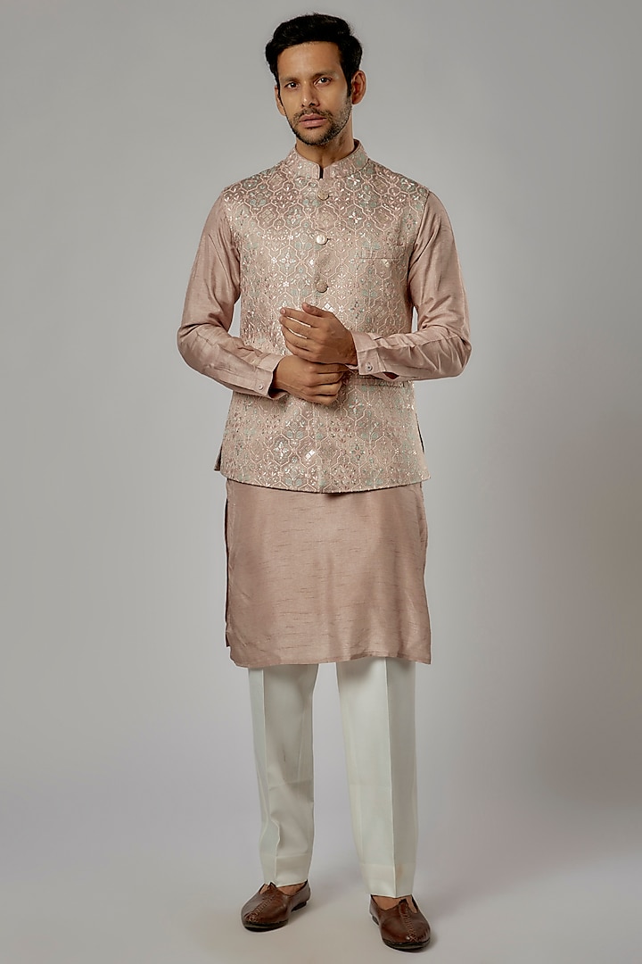 Peach Silk Hand Embroidered Bundi Jacket Set by AL USTAAD