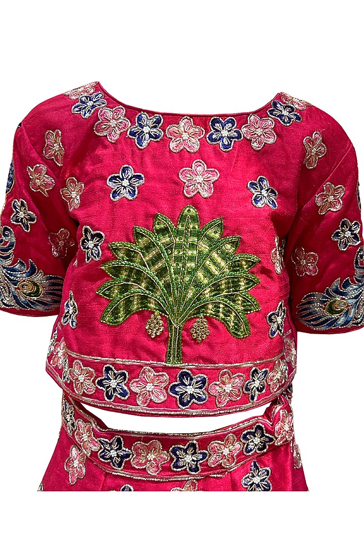 Pink Silk Embroidered Lehenga Set For Girls by Alyaansh Couture at Pernia's Pop Up Shop
