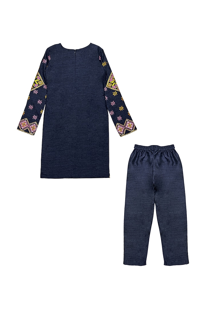 Blue Silk Embroidered Kurta Set For Girls by Alyaansh Couture at Pernia's Pop Up Shop