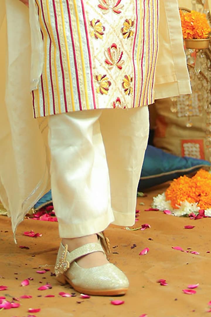 Multi-Colored Silk Embroidered Kurta Set For Girls by Alyaansh Couture at Pernia's Pop Up Shop