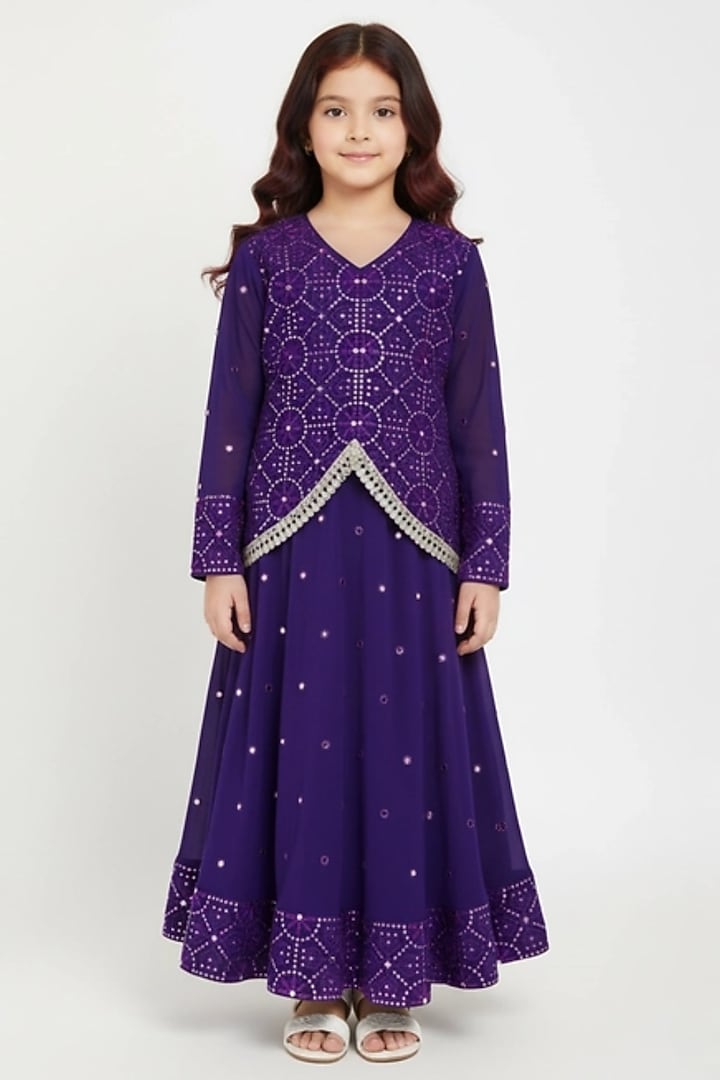 Purple Crepe Embroidered Lehenga Set For Girls by Alyaansh Couture at Pernia's Pop Up Shop