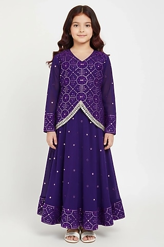 Purple Crepe Embroidered Lehenga Set For Girls by Alyaansh Couture