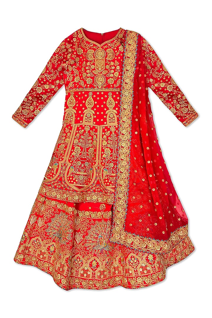 Red Glace Cotton Embroidered Lehenga Set For Girls by Alyaansh Couture at Pernia's Pop Up Shop